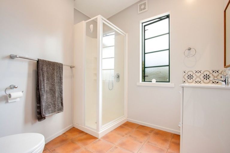 Photo of property in 3b Laing Cove, Havelock North, 4130