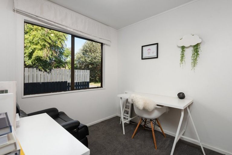 Photo of property in 8c Lachlan Avenue, Mount Maunganui, 3116