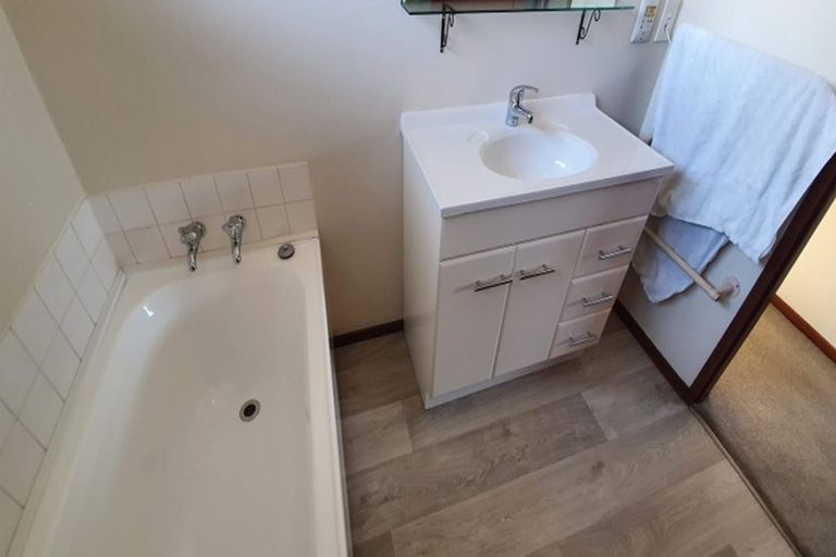 Photo of property in 3/19 Suva Street, Upper Riccarton, Christchurch, 8041