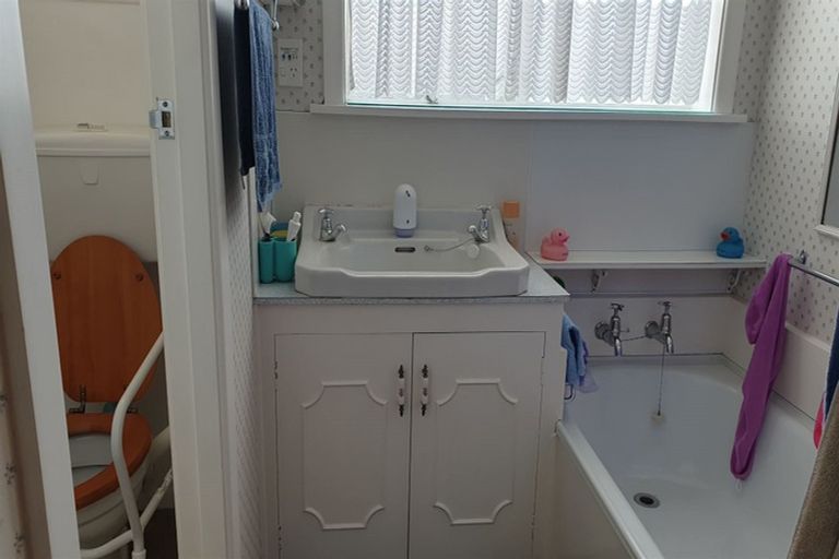 Photo of property in 1/16 Trafalgar Street, Maori Hill, Timaru, 7910