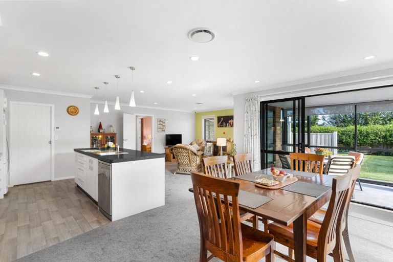 Photo of property in 13 Feist Street, Carterton, 5713