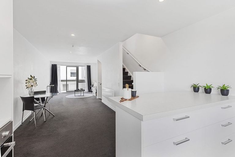 Photo of property in 27/36 Tacy Street, Kilbirnie, Wellington, 6022