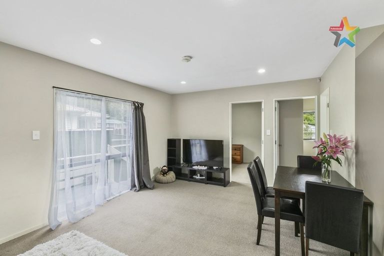 Photo of property in 59 Delaney Drive, Stokes Valley, Lower Hutt, 5019