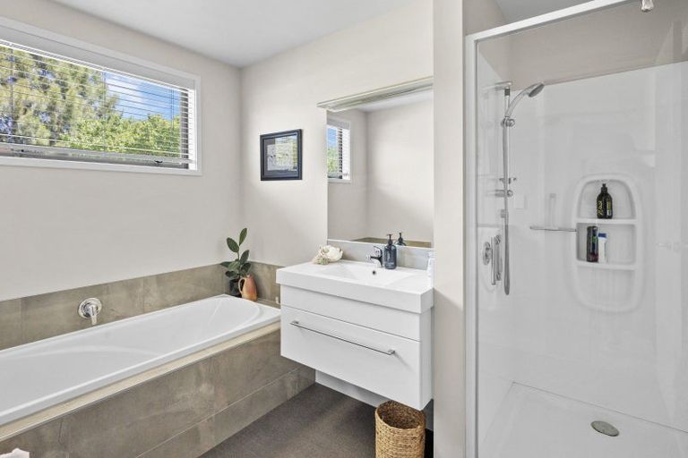 Photo of property in 266 Onehunga Road, Bay View, Napier, 4182