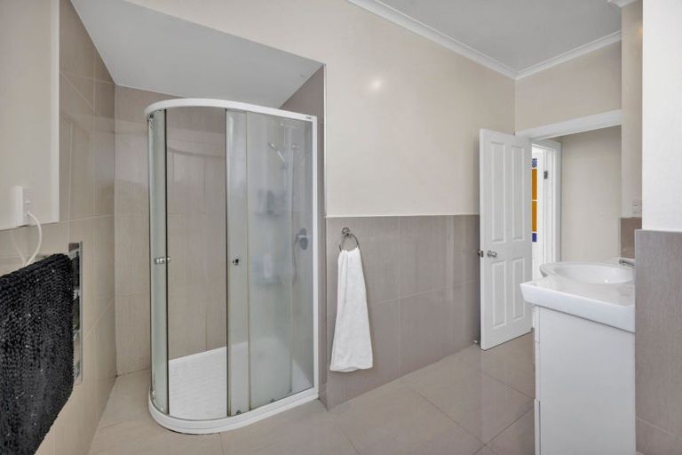 Photo of property in 35 Cordelia Street, Stratford, 4332