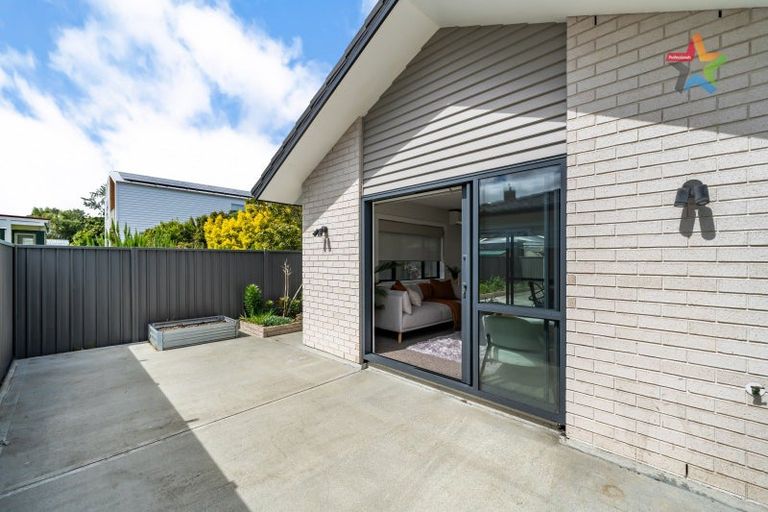 Photo of property in 4a South Street, Petone, Lower Hutt, 5012