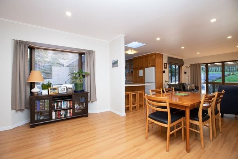 Photo of property in 4 Kenilworth Place, Dinsdale, Hamilton, 3204