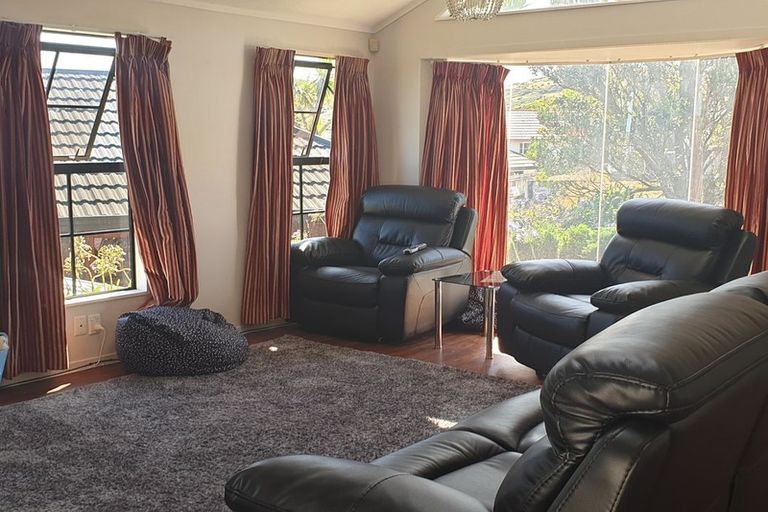 Photo of property in 35 Kentwood Drive, Woodridge, Wellington, 6037