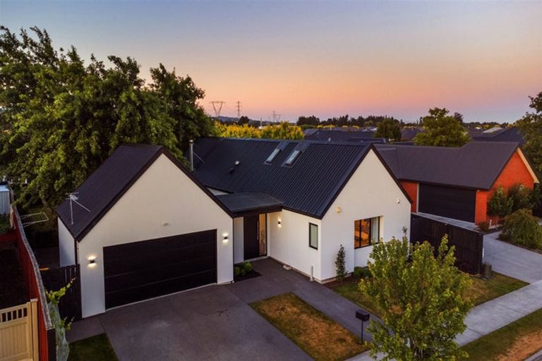 Photo of property in 20 Salisbury Avenue, Rangiora, 7400