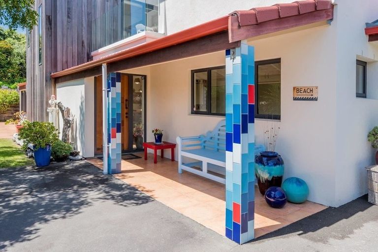 Photo of property in 7 Taiata Street, Waikanae Beach, Waikanae, 5036