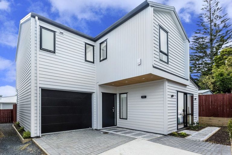 Photo of property in 76b Bond Crescent, Forrest Hill, Auckland, 0620