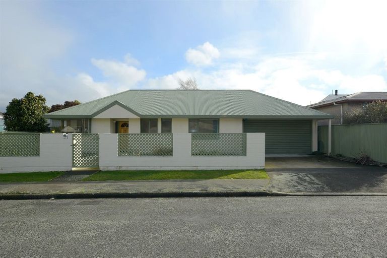 Photo of property in 2 Maryhill Avenue, Hoon Hay, Christchurch, 8025
