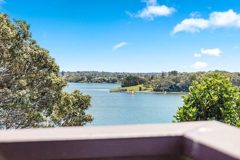 Photo of property in 278 Hurstmere Road, Takapuna, Auckland, 0622