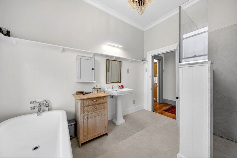 Photo of property in 14 Campbell Drive, Martinborough, 5711