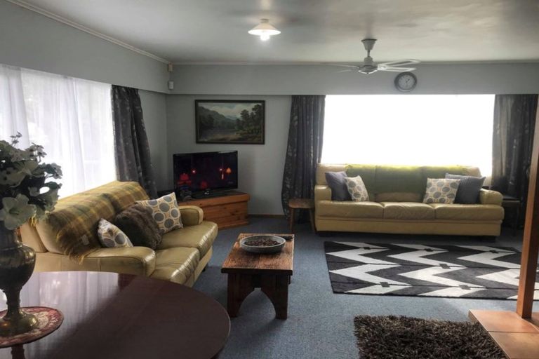 Photo of property in 6 Michael Place, Mangakakahi, Rotorua, 3015