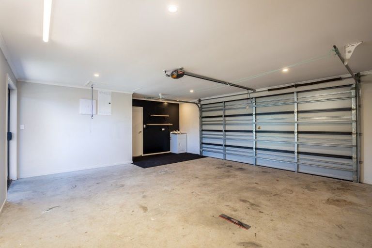 Photo of property in 11 Dreaver Drive, Waitara, 4320