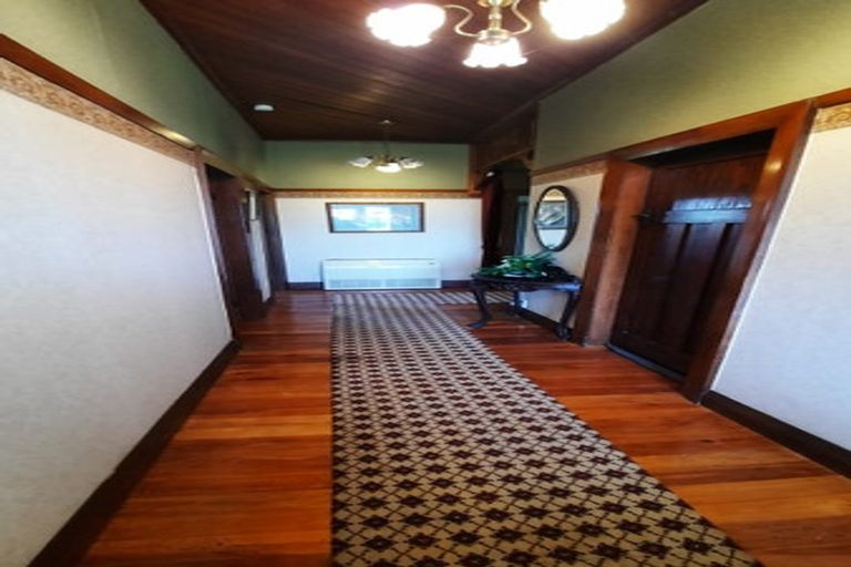 Photo of property in 29 Berwick Road, Clarendon, Outram, 9073