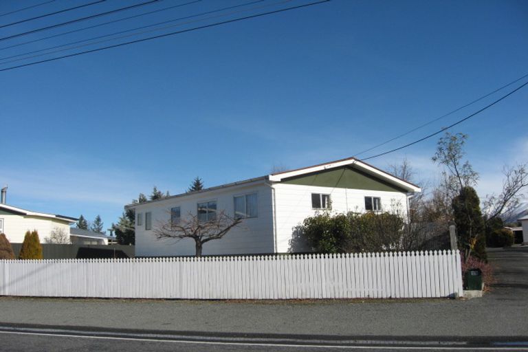 Photo of property in 12 Maryburn Road, Twizel, 7901