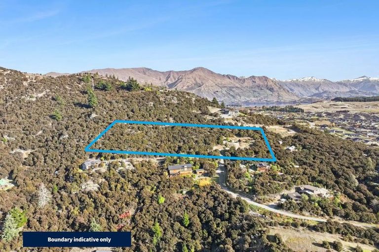 Photo of property in 69 Kanuka Rise, Albert Town, Wanaka, 9305