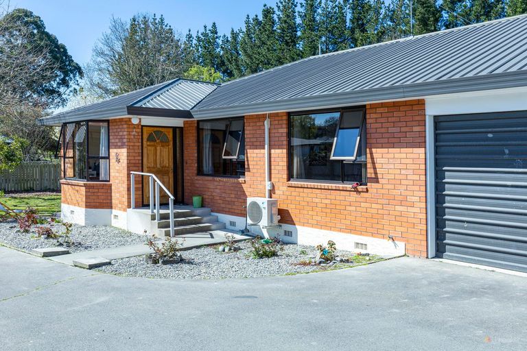 Photo of property in 71a Cox Street, Geraldine, 7930