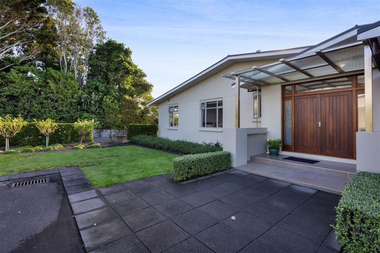 Photo of property in 22b Lismore Street, Strandon, New Plymouth, 4312