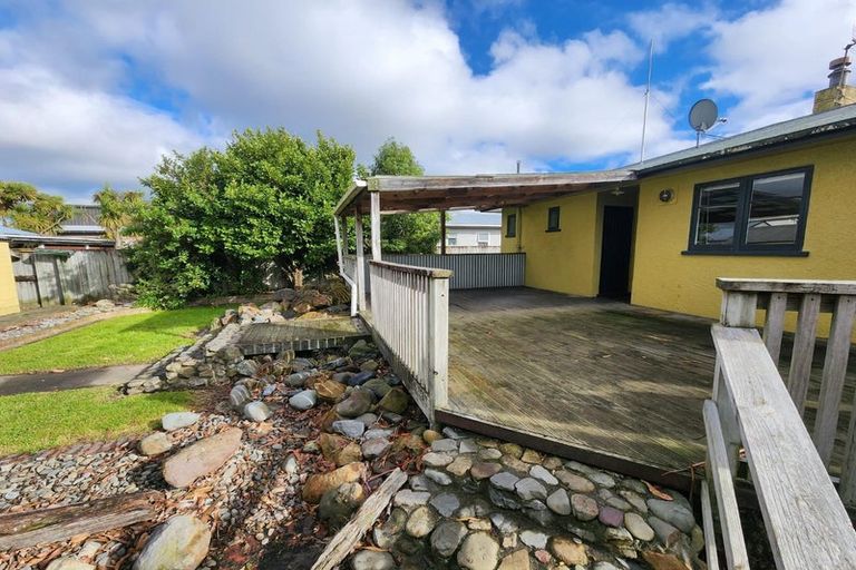 Photo of property in 954 Tremaine Avenue, Roslyn, Palmerston North, 4414