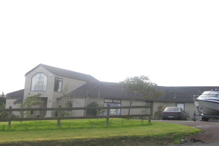 Photo of property in 76 Browns Lane, Flat Bush, Auckland, 2016