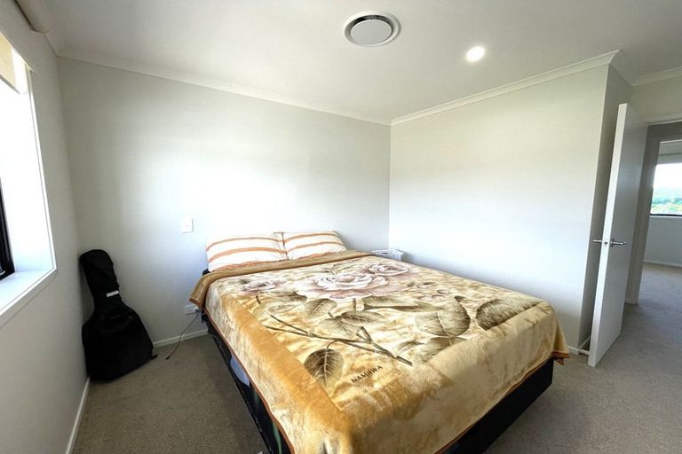 Photo of property in 26 Honeyfield Drive, Whalers Gate, New Plymouth, 4310