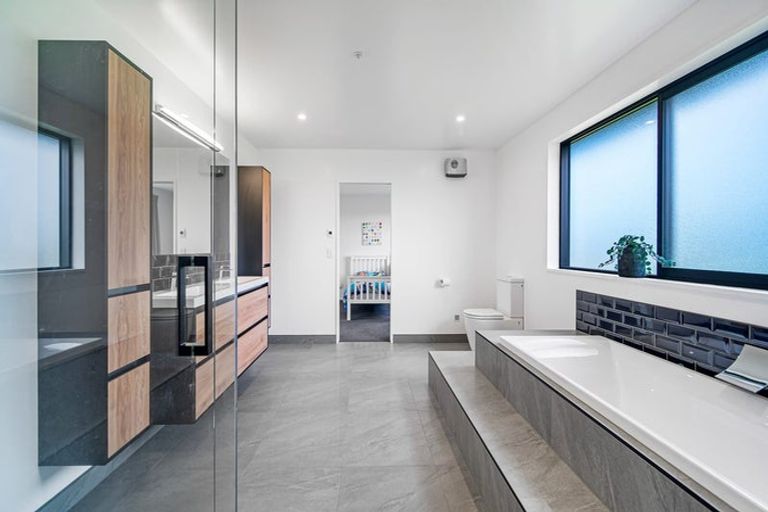 Photo of property in 56 Kingsdowne Drive, West Melton, 7618