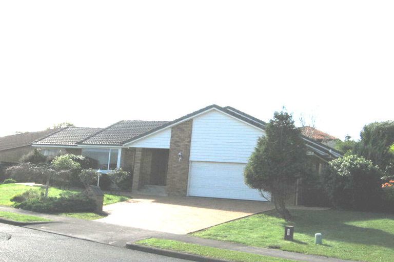 Photo of property in 14 Currell Way, Somerville, Auckland, 2014