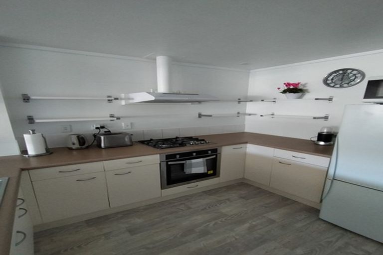 Photo of property in Grosvenor Cl, 12/6 Brown Street, Mount Cook, Wellington, 6021