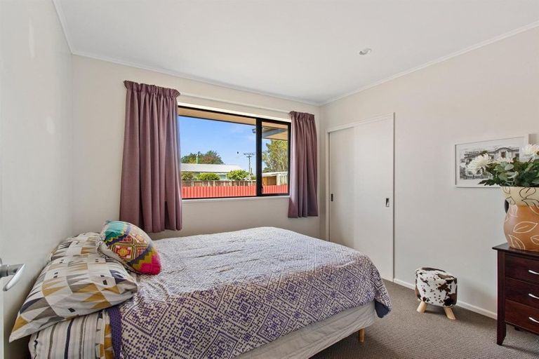 Photo of property in 42 Maude Street, Waimate, 7924