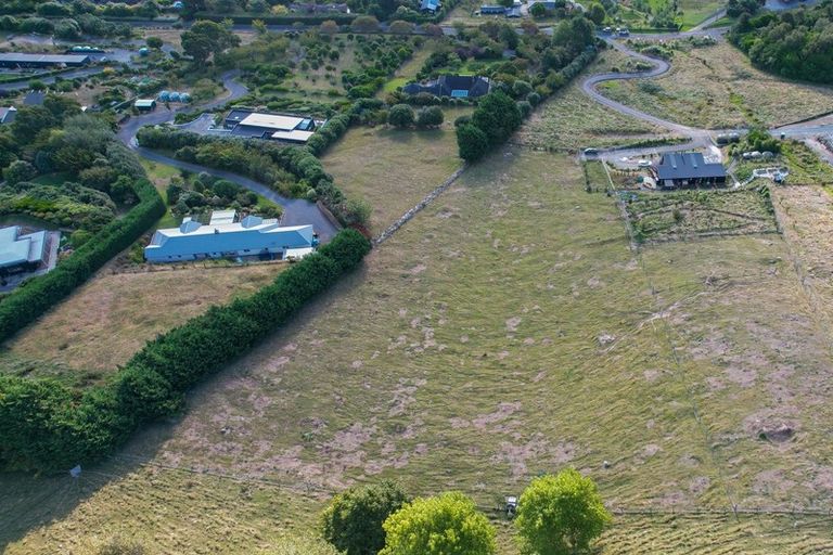 Photo of property in 251 Huia Street, Waikanae, 5391