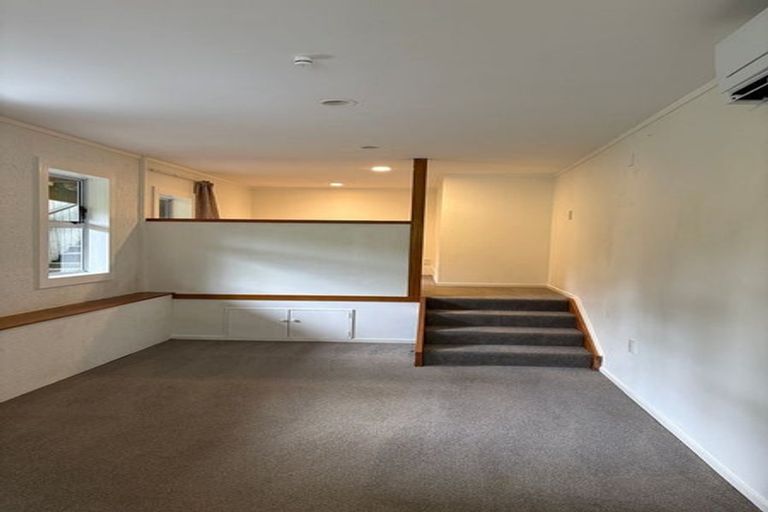 Photo of property in 7 Amos Way, Kingston, Wellington, 6021