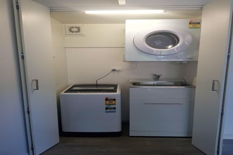 Photo of property in 52 Morrow Avenue, St Andrews, Hamilton, 3200