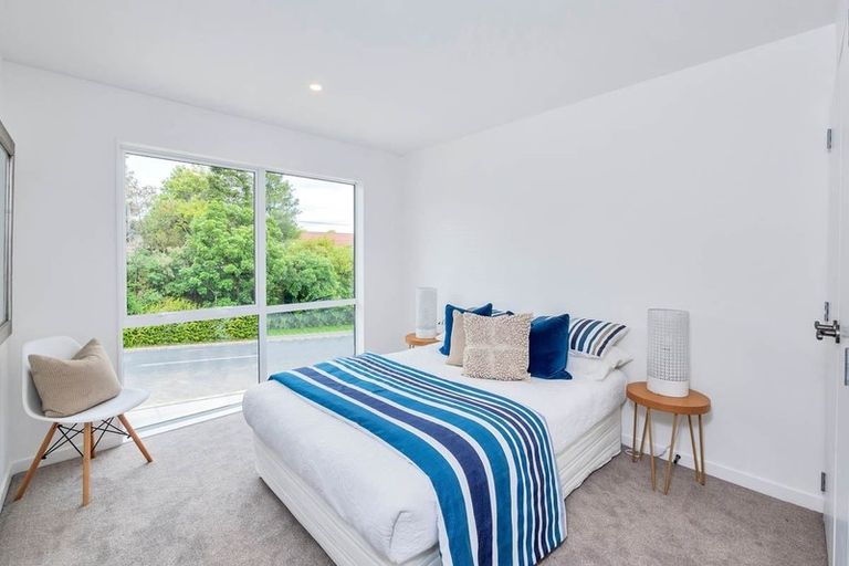 Photo of property in 68 Channel View Road, Campbells Bay, Auckland, 0630