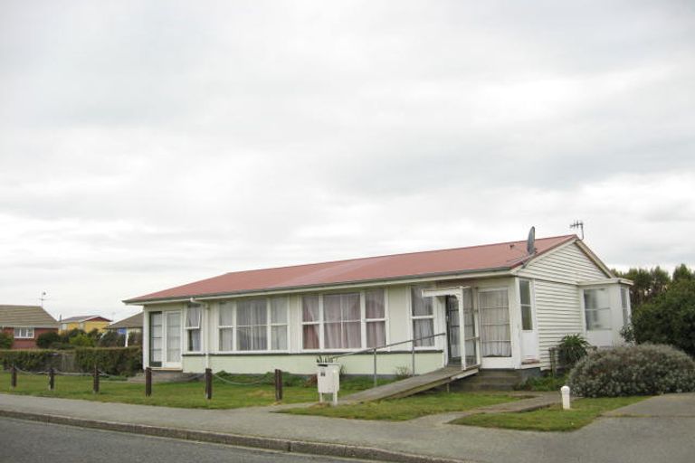 Photo of property in 2-2a Manapouri Street, Strathern, Invercargill, 9812