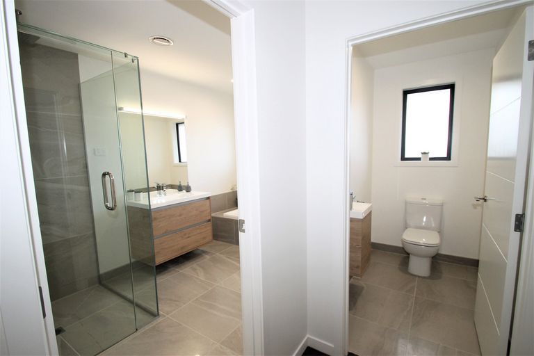 Photo of property in 91 Wingatui Road, Mosgiel, 9024