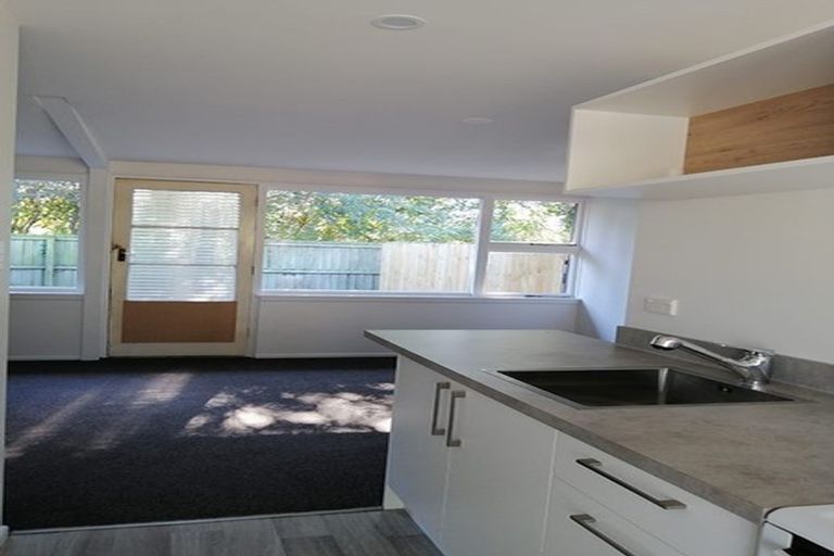 Photo of property in 37 Hillier Place, Spreydon, Christchurch, 8024