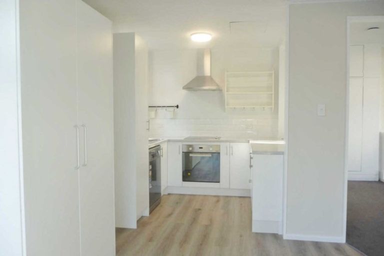 Photo of property in 24 Cheviot Street, Spreydon, Christchurch, 8024