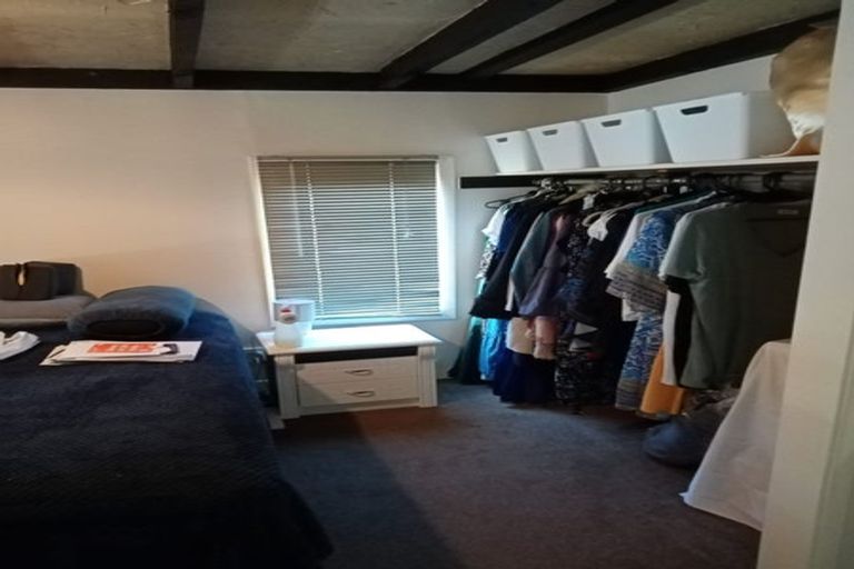 Photo of property in 47 Anzac Road, Waitakere, Auckland, 0816