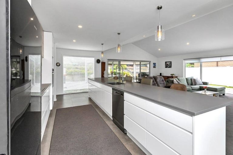 Photo of property in 68 Stace Hopper Drive, One Tree Point, 0118