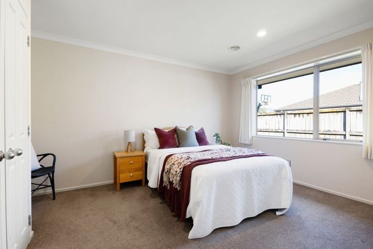 Photo of property in 2 Miers Glade, Rototuna North, Hamilton, 3210