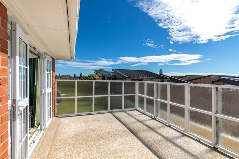Photo of property in 39 Norman Road, Hauraki, Auckland, 0622