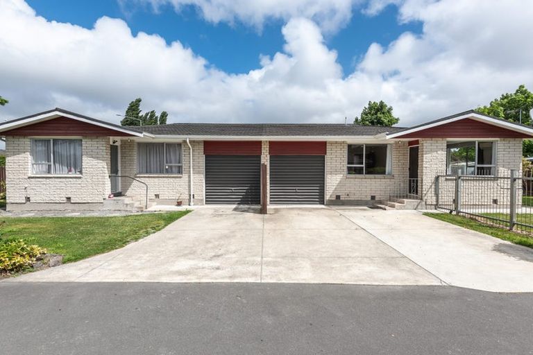 Photo of property in 1/3 Cavendish Road, Casebrook, Christchurch, 8051