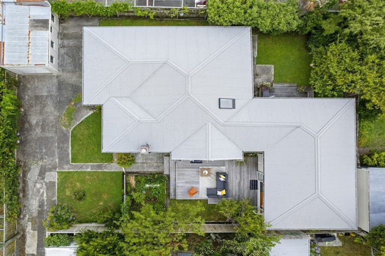 Photo of property in 5 Meadows Avenue, Waiwhetu, Lower Hutt, 5010