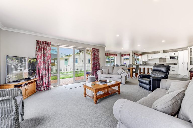 Photo of property in 23 Vogel Street, Cambridge, 3434