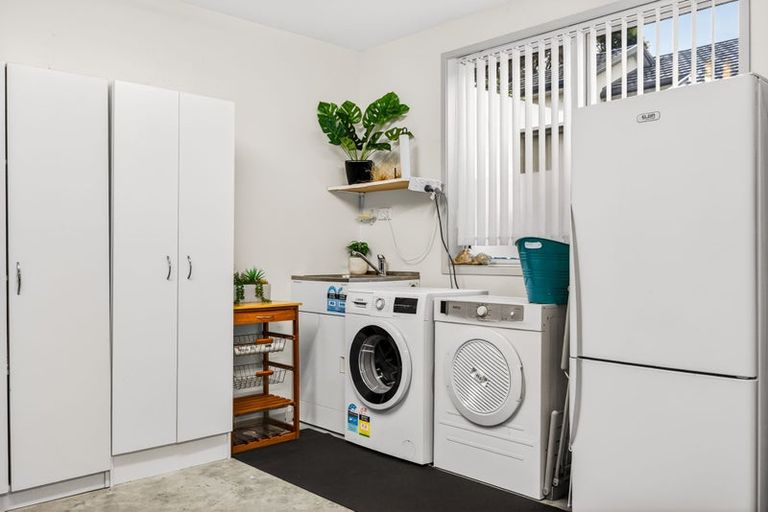 Photo of property in 28a Inverness Road, Browns Bay, Auckland, 0630