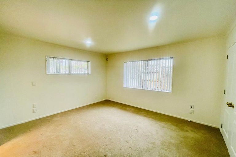 Photo of property in 25a Wairakei Street, Greenlane, Auckland, 1051