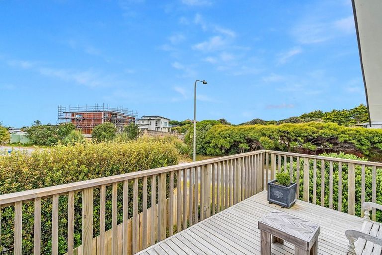 Photo of property in 279 Peka Peka Road, Peka Peka, Waikanae, 5391